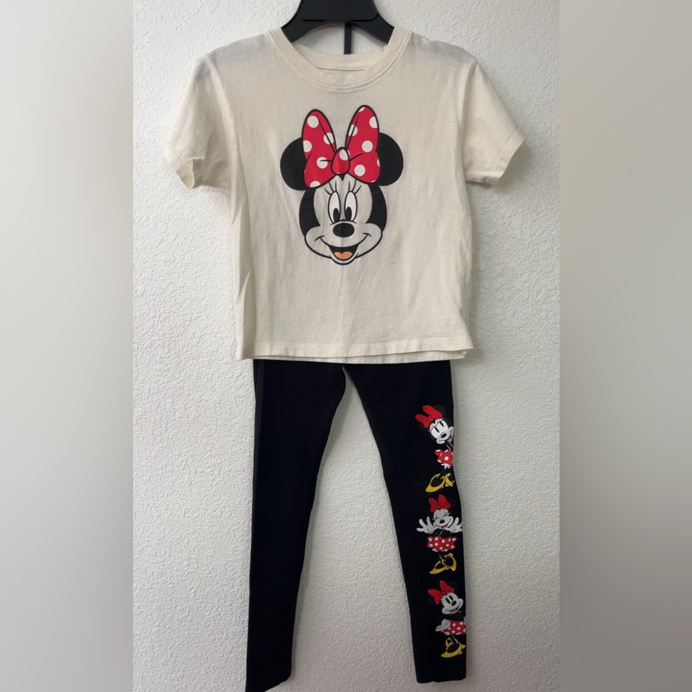 Minnie Mouse T-Shirt and Leggings Set